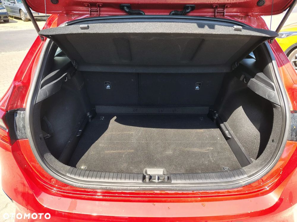 Kia Ceed 1.5 T-GDI M DCT - 10