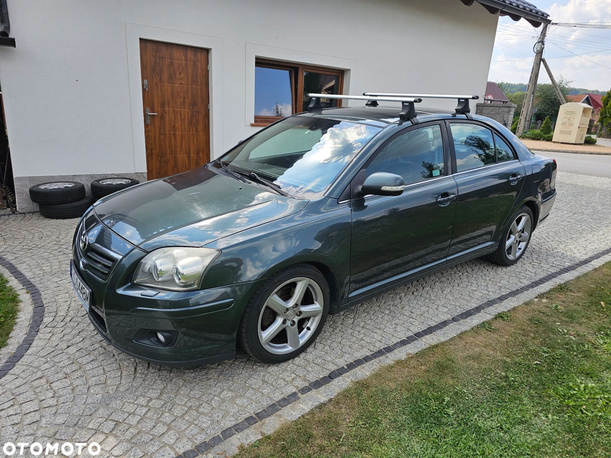 Toyota Avensis 2.2 D-CAT Prestige - 1