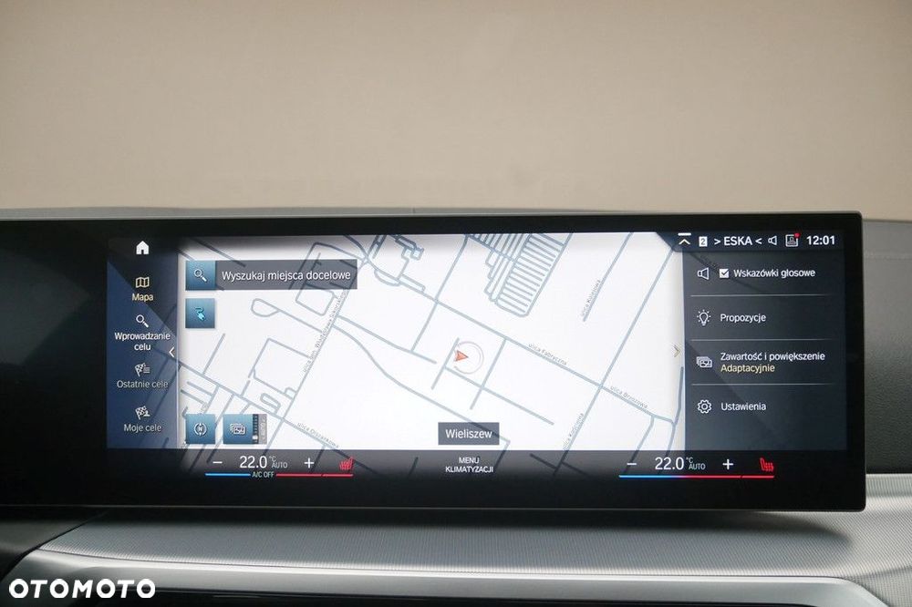 BMW i4 - 22
