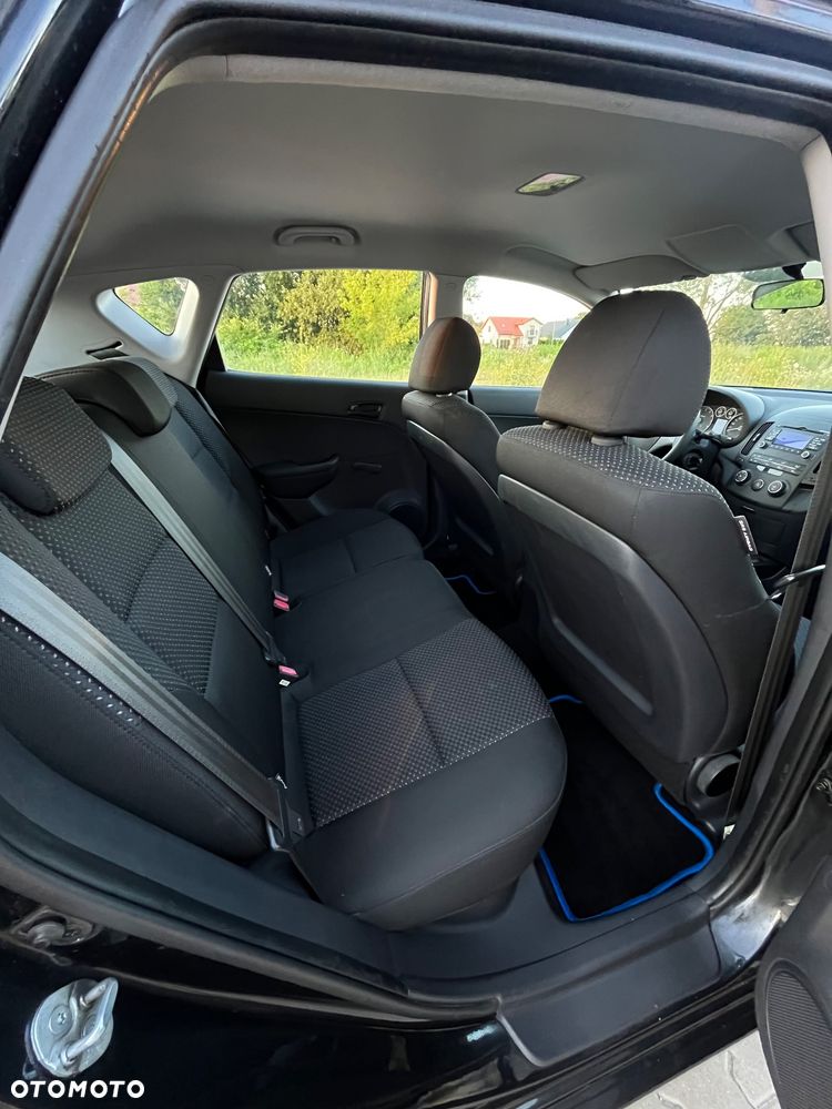 Hyundai i30 1.4 Blue Comfort - 10