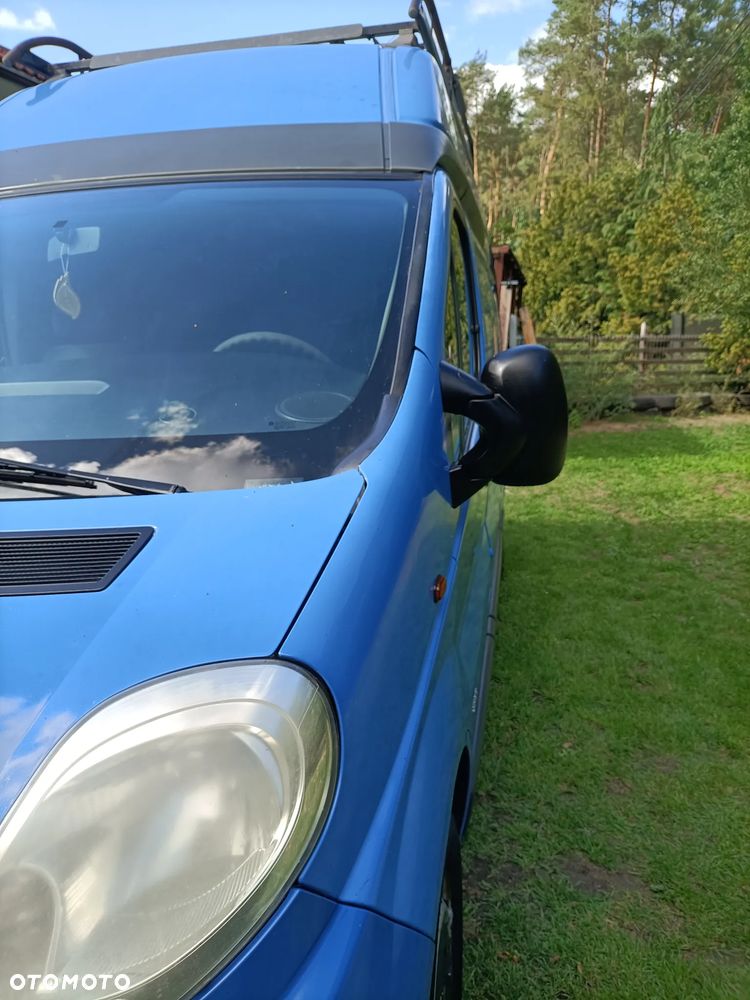 Opel Vivaro - 12