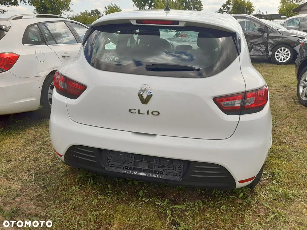 Renault Clio 1.2 16V Life - 5