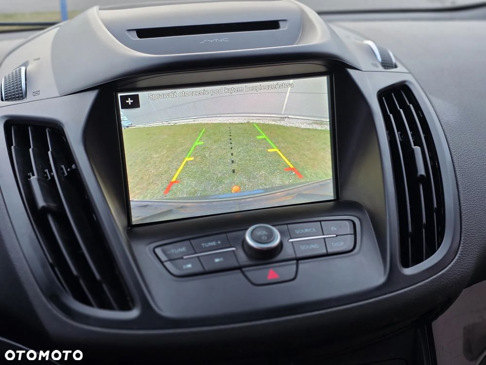 Ford Kuga 2.0 TDCi 4x4 ST-Line - 25