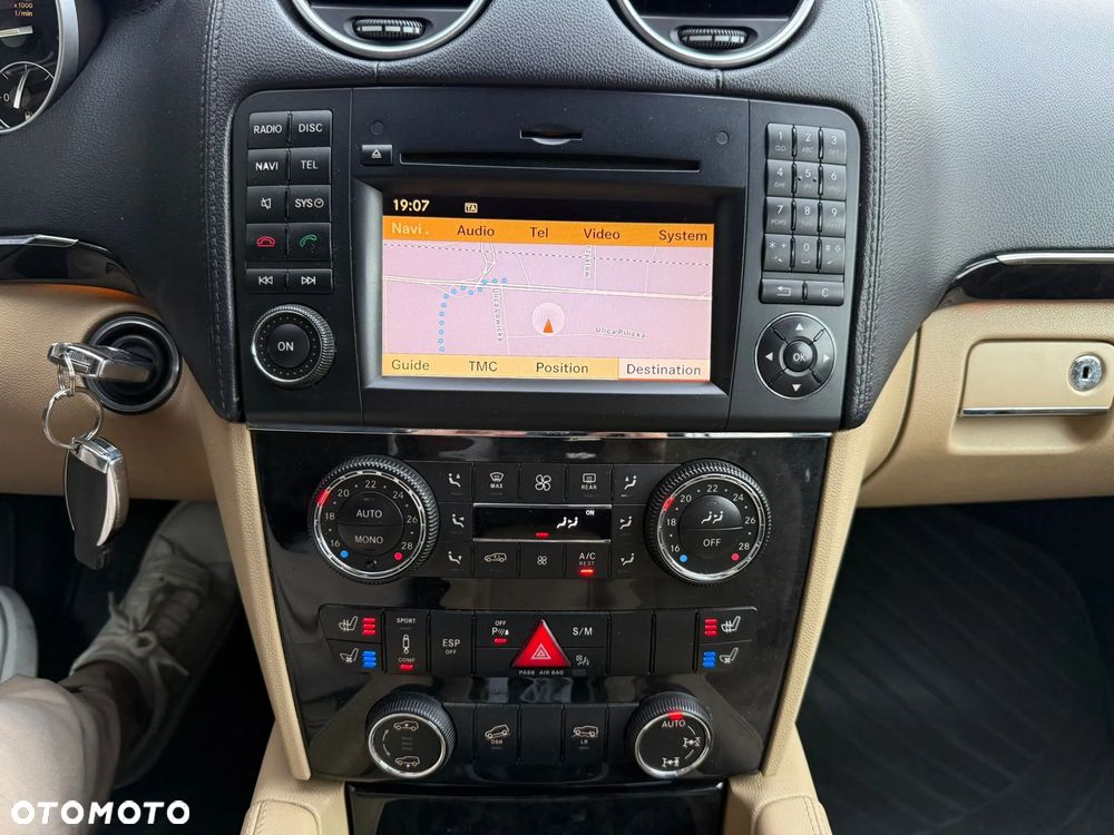 Mercedes-Benz GL 350 CDI - 34