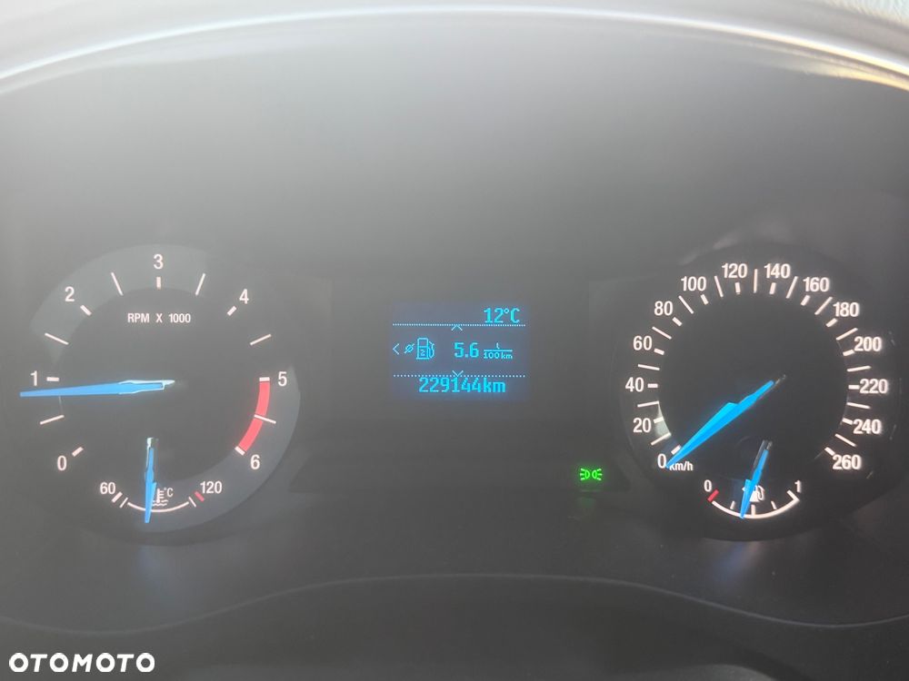 Ford Mondeo - 1