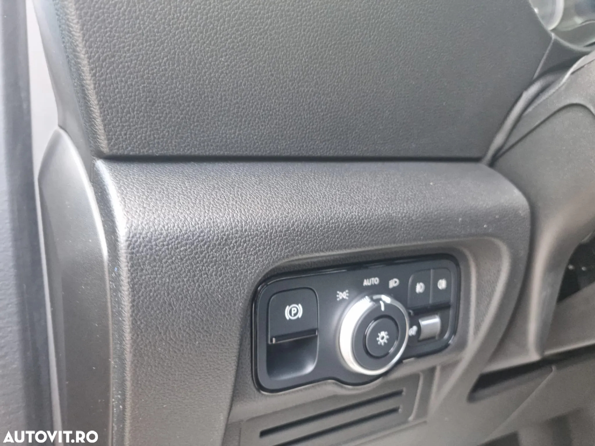 Mercedes-Benz T-Class 180d S - 14