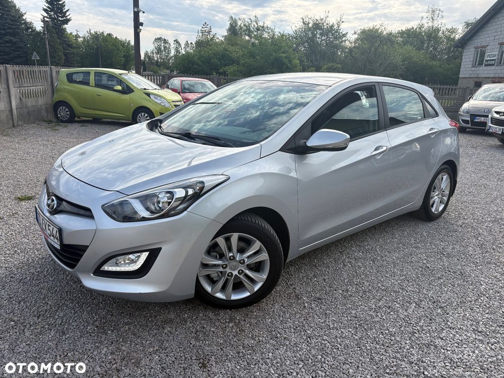 Hyundai i30 1.4 CRDi Intro Edition - 2