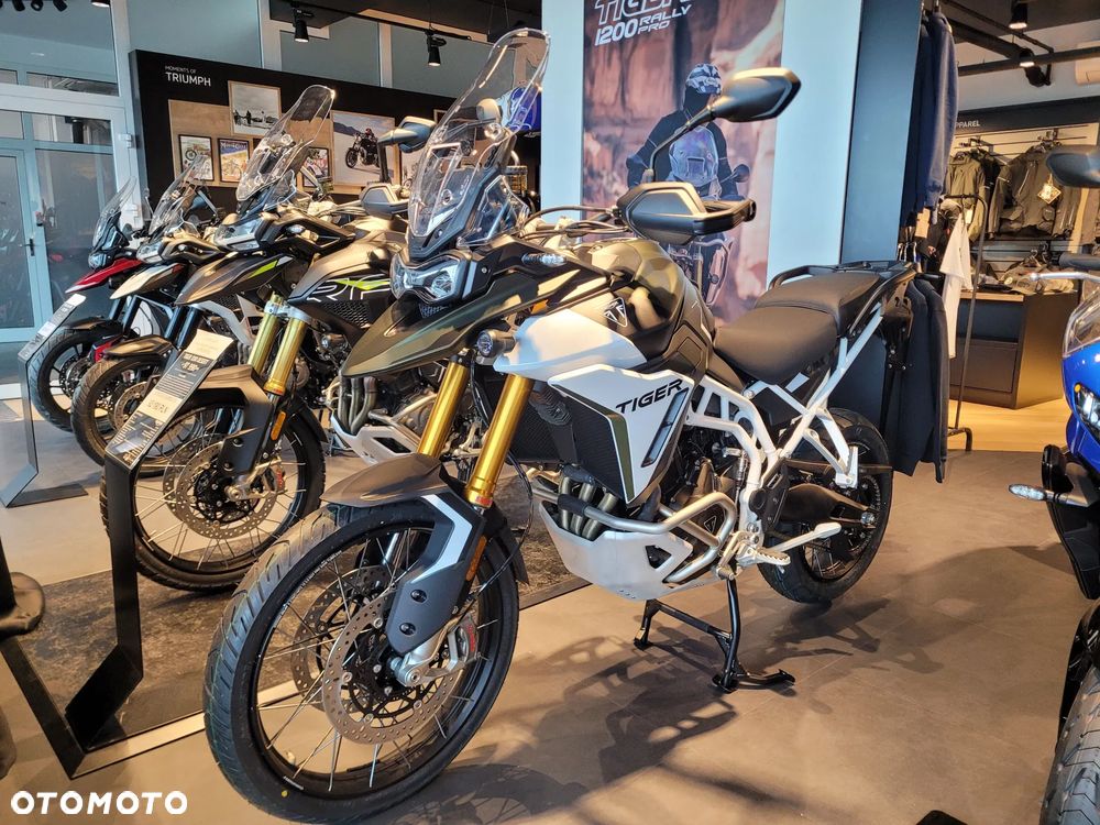 Triumph Tiger - 2