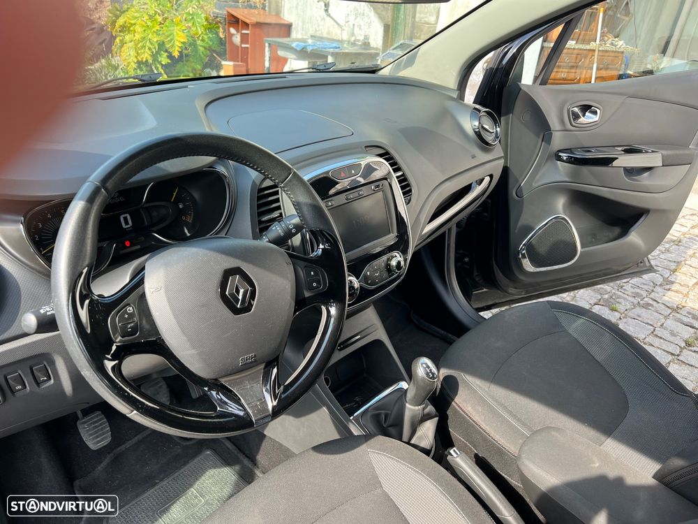 Renault Captur 1.5 dCi Exclusive - 14