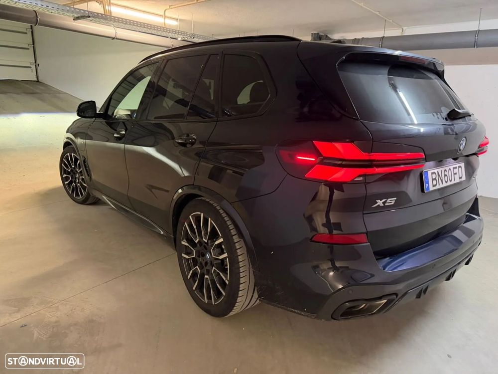 BMW X5 50 e xDrive Edição Desportiva M - 29