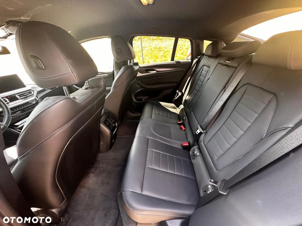 BMW X4 - 14