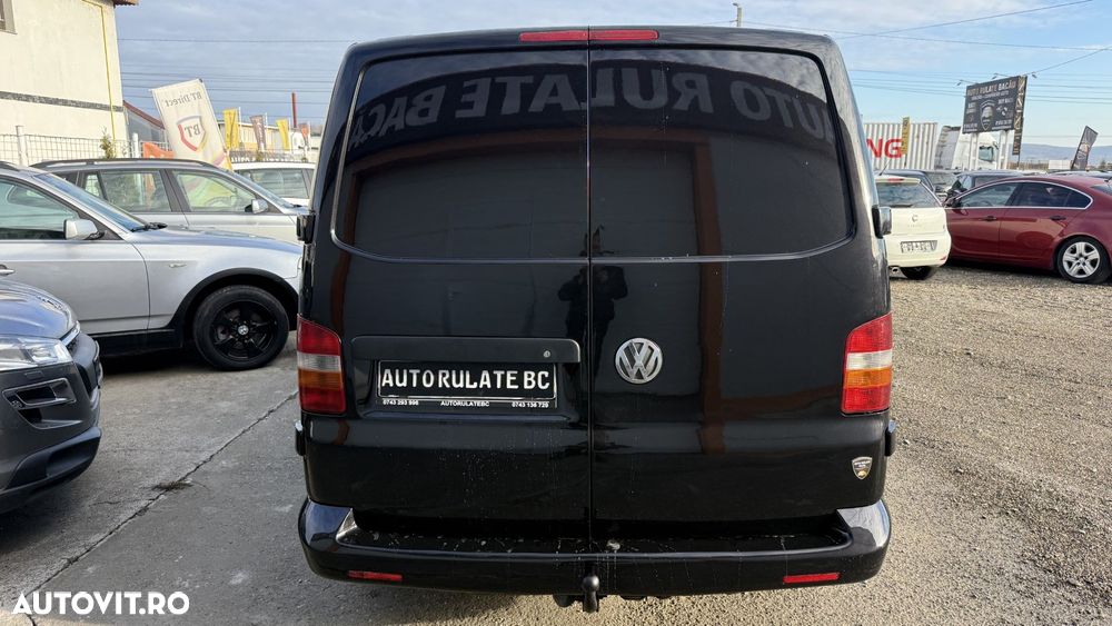 Volkswagen Transporter - 9