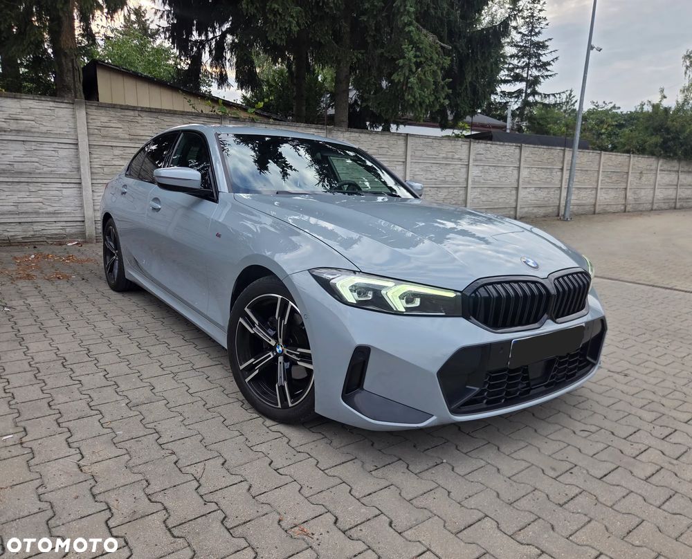 BMW Seria 3 320d xDrive MHEV M Sport sport - 3