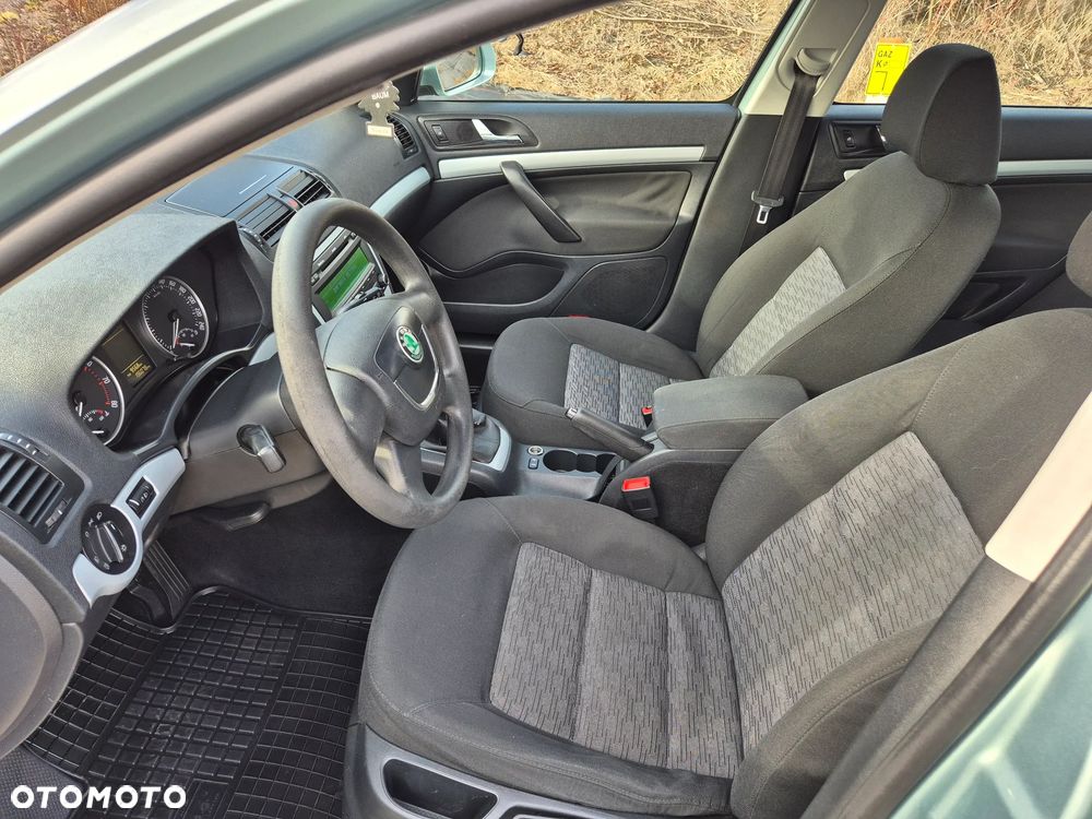 Skoda Octavia 1.4 TSI Ambition - 16