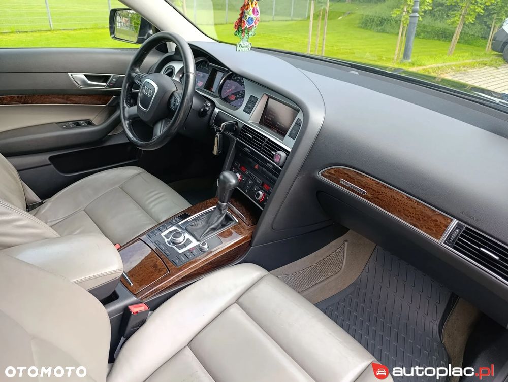 Audi A6 Allroad - 12