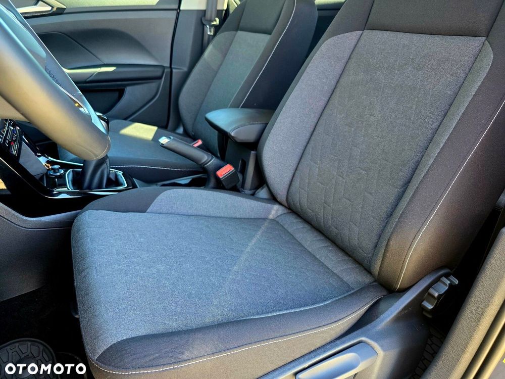 Volkswagen T-Cross - 22