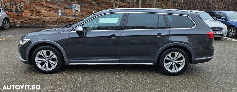 Volkswagen Passat 2.0 TDI DSG 4Motion Highline - 3