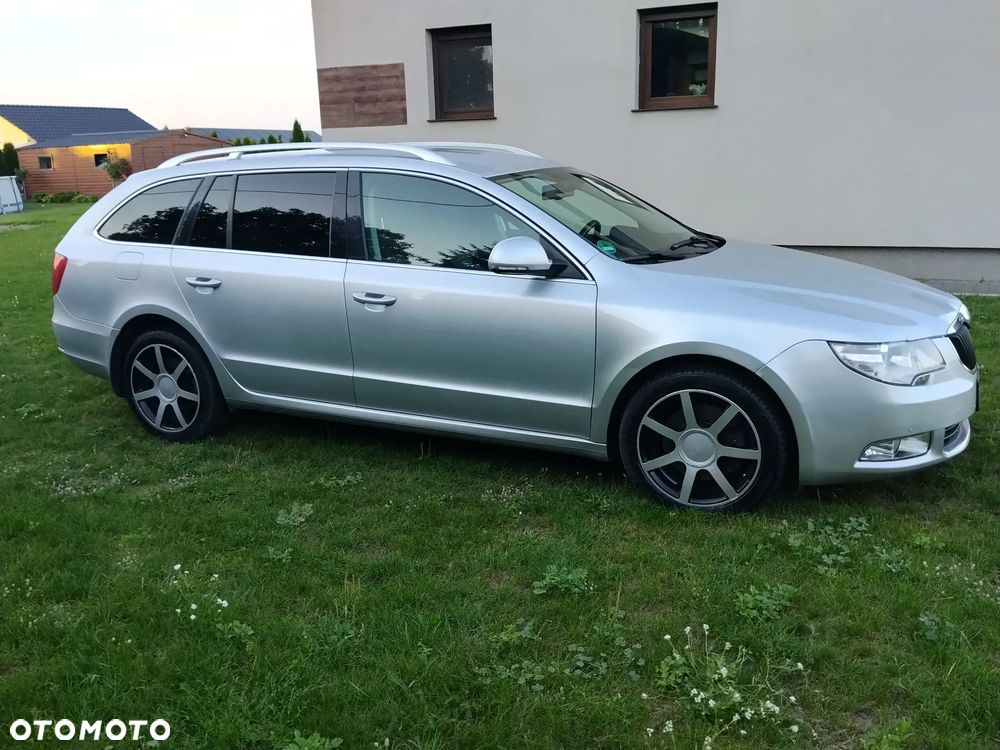 Skoda Superb 1.8 TSI Elegance DSG - 13