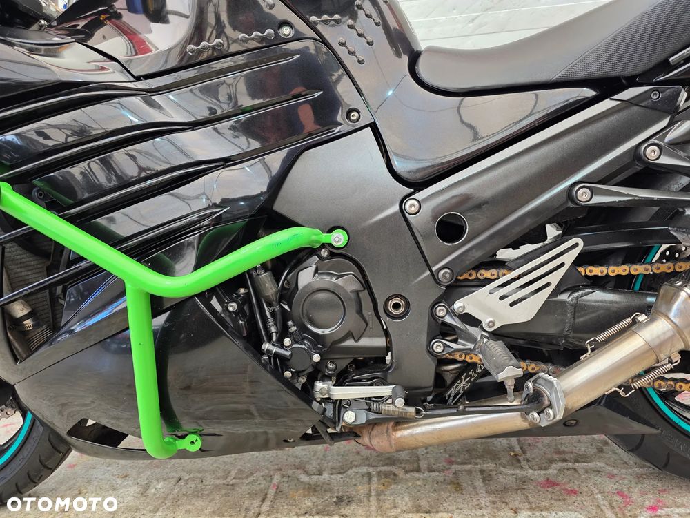 Kawasaki ZZR - 21
