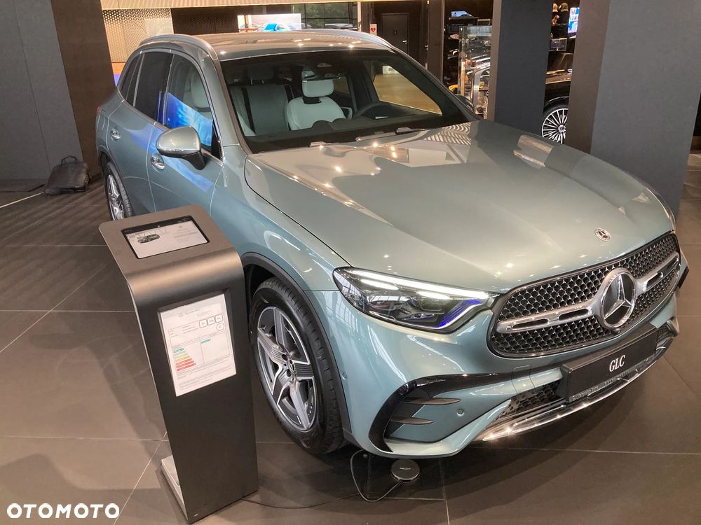 Mercedes-Benz GLC 200 mHEV 4-Matic AMG Line - 2
