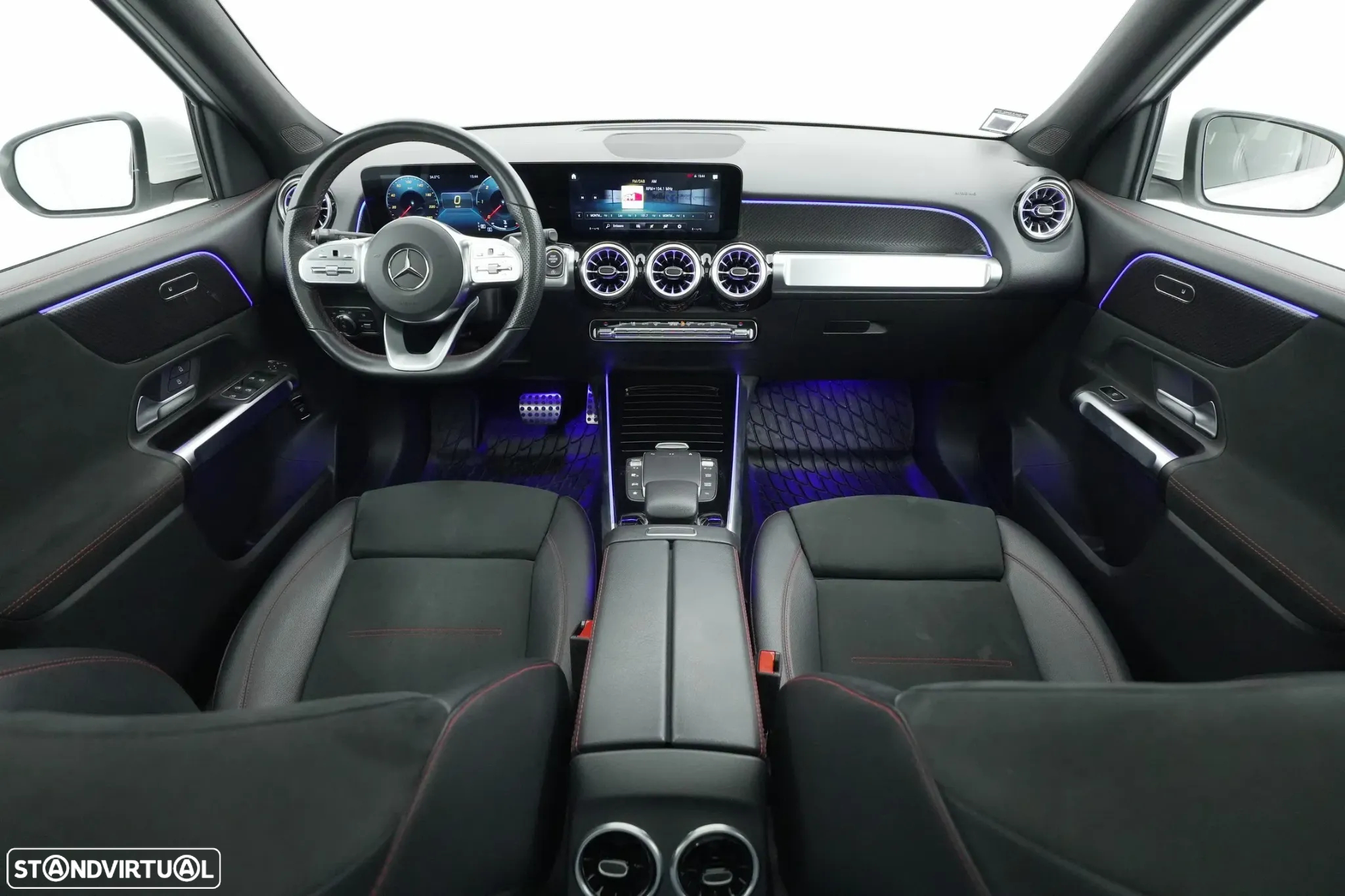 Mercedes-Benz GLB 200 d AMG Line - 11