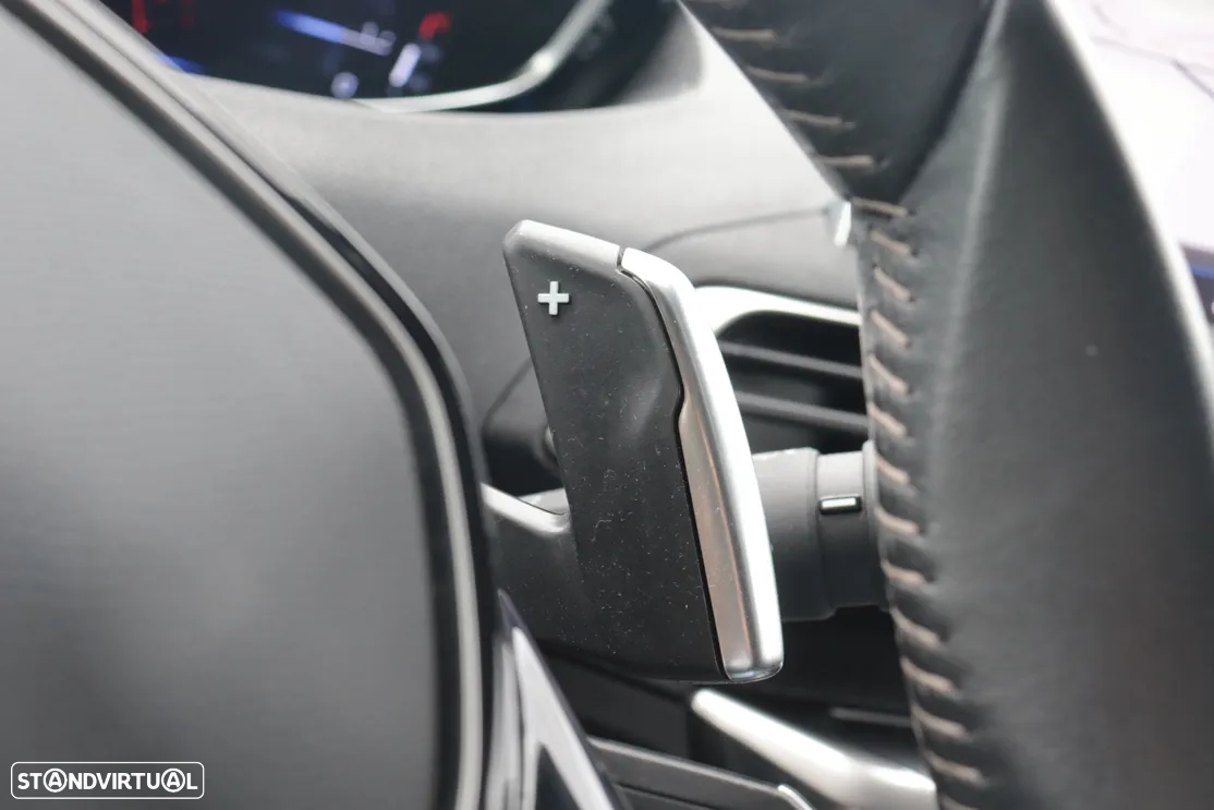 Peugeot 3008 PureTech 130 Stop & Start GPF EAT8 Active - 26