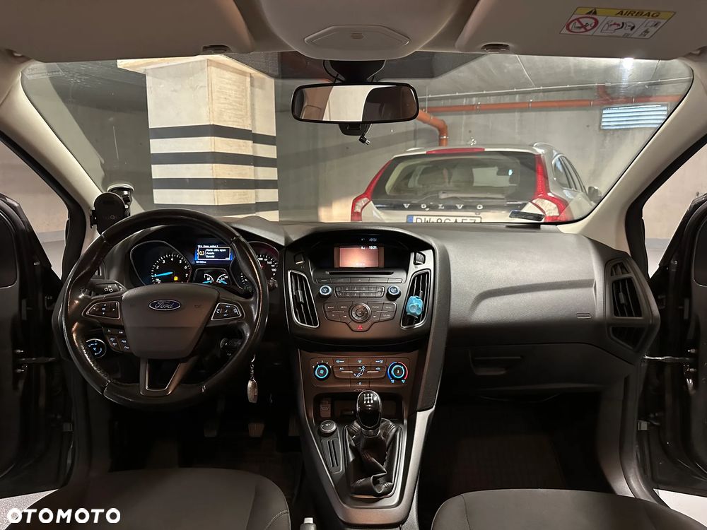 Ford Focus - 10