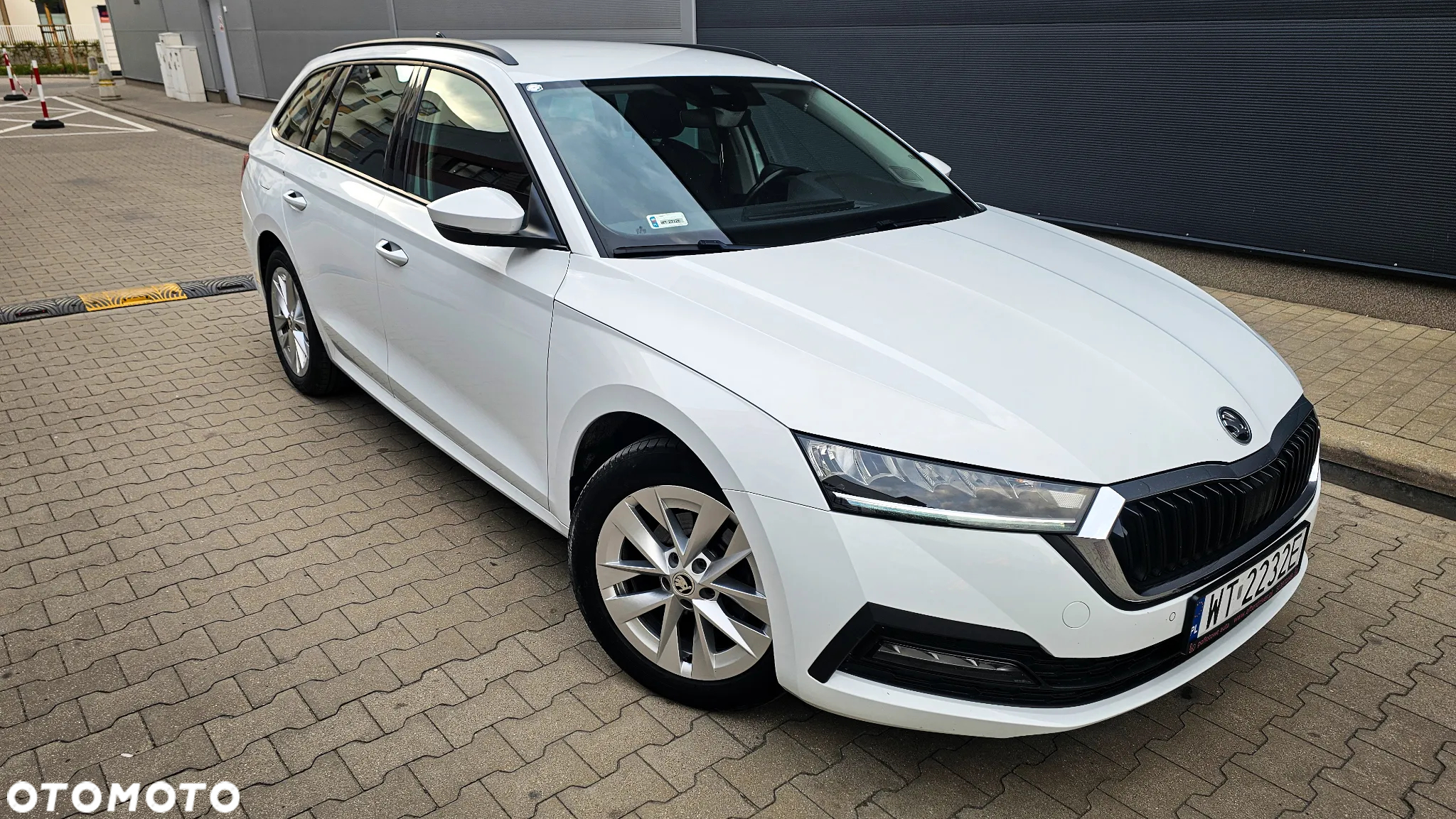 Skoda Octavia 2.0 TDI SCR Ambition DSG - 36