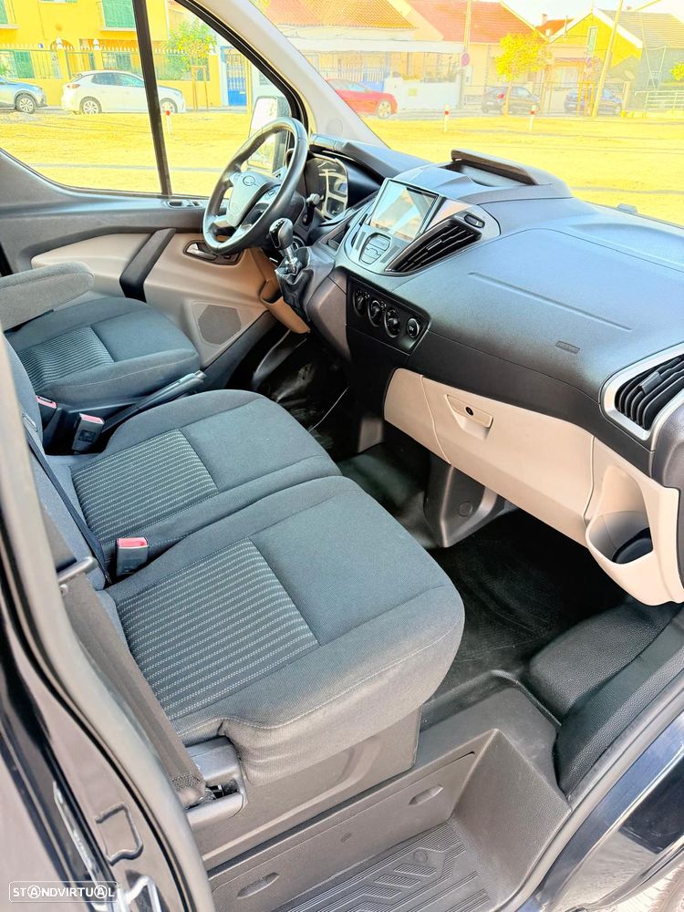 Ford transit custom 6 lugares - 7