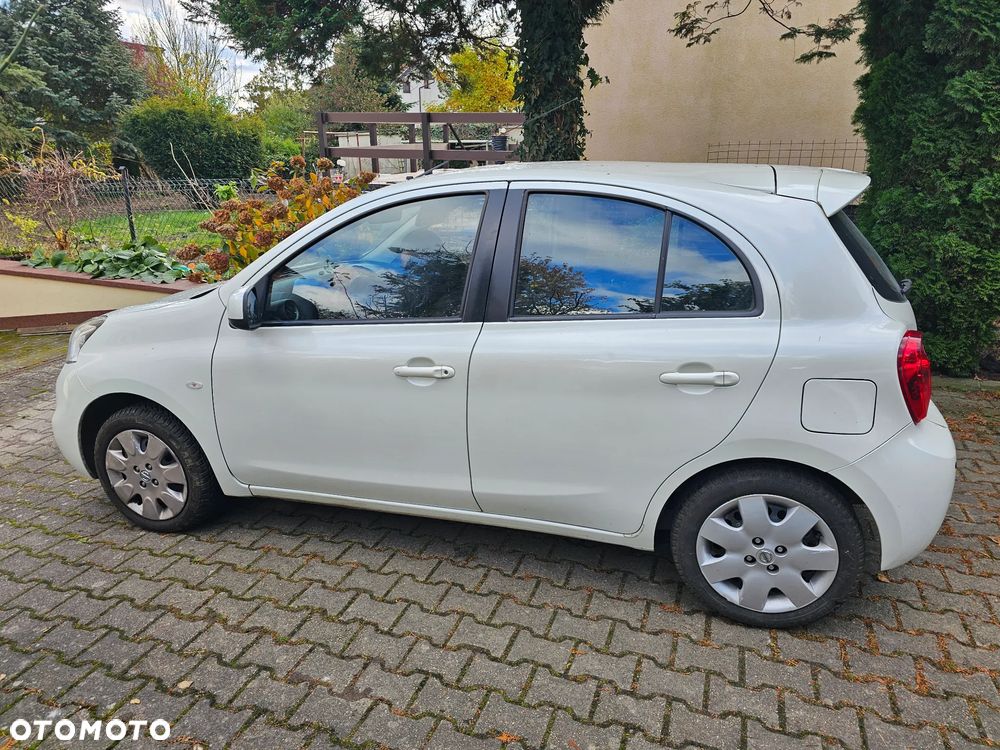 Nissan Micra - 1