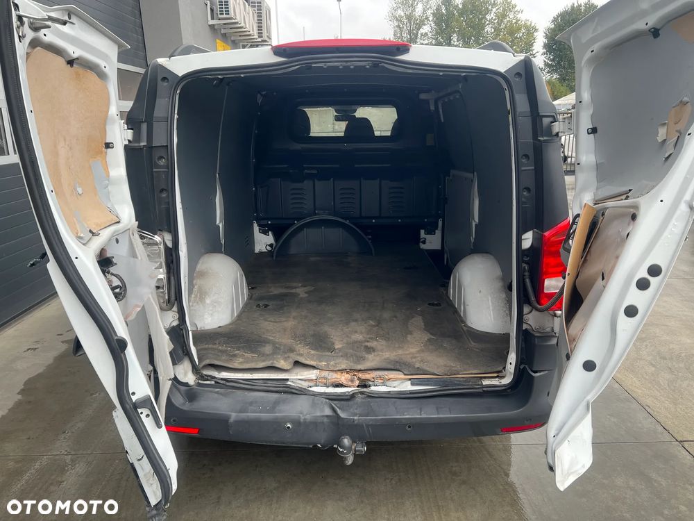 Mercedes-Benz VITO - 15