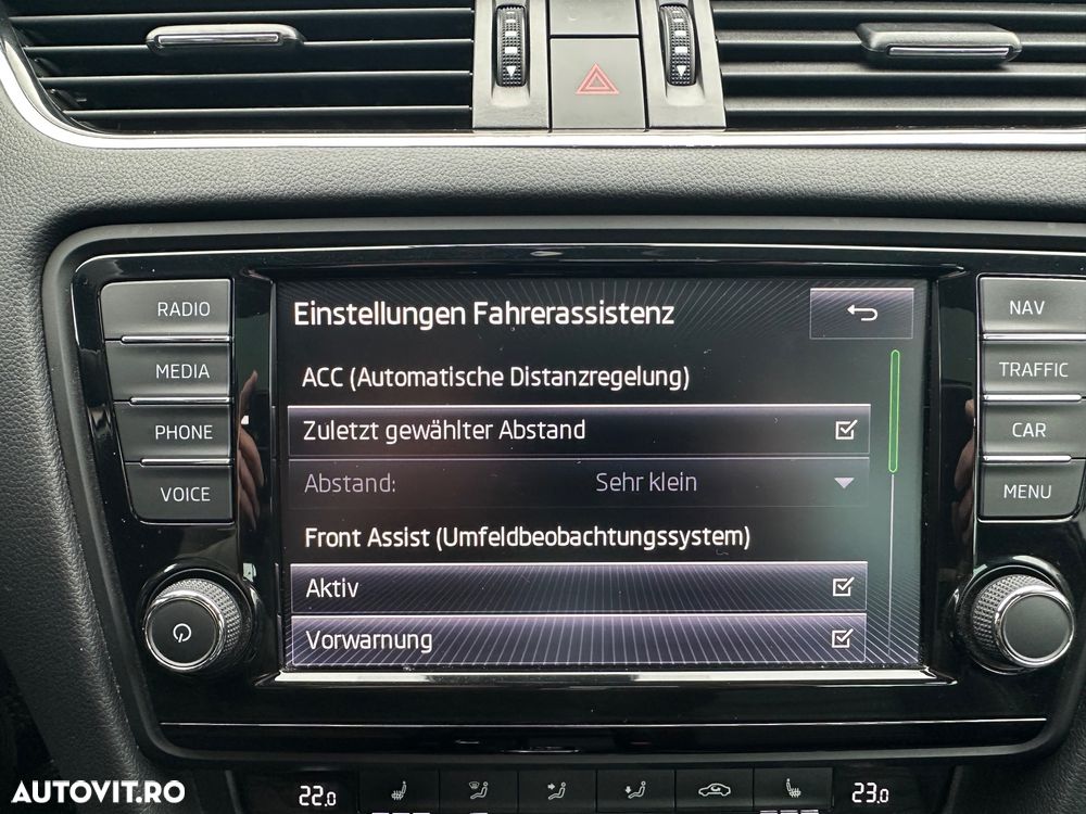 Skoda Octavia 2.0 TDI RS DSG - 34