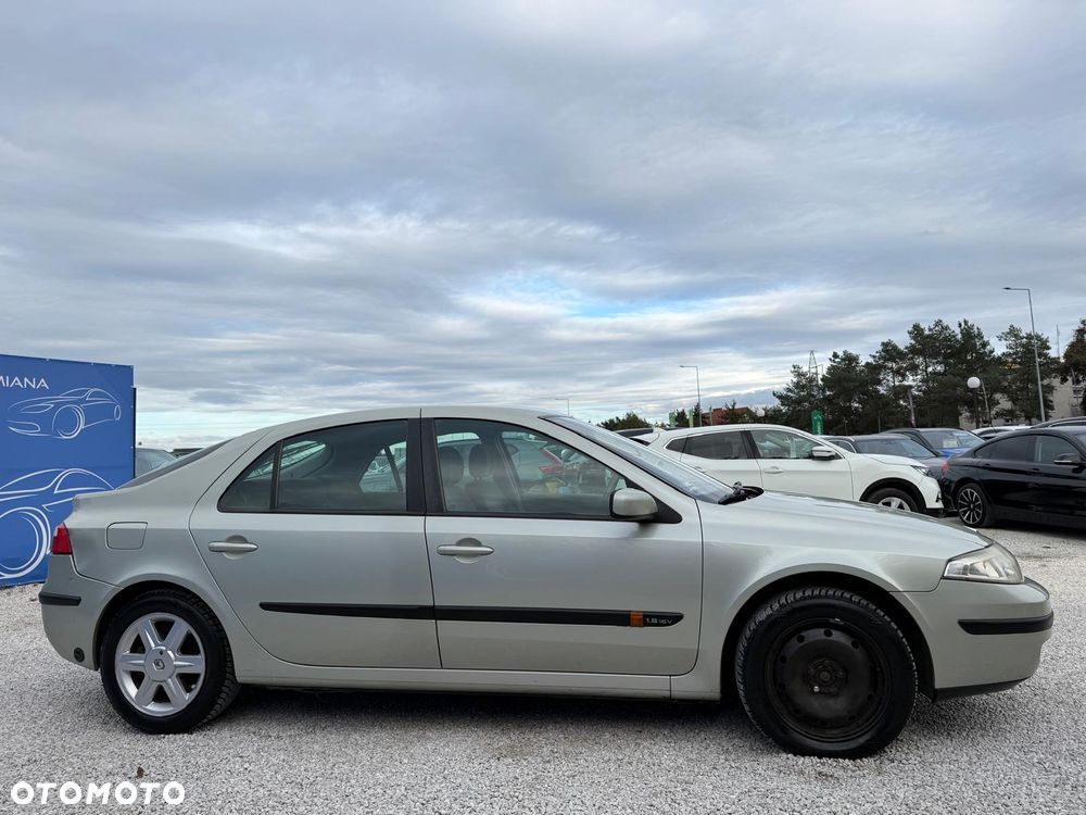 Renault Laguna 1.8 16V Expression - 5
