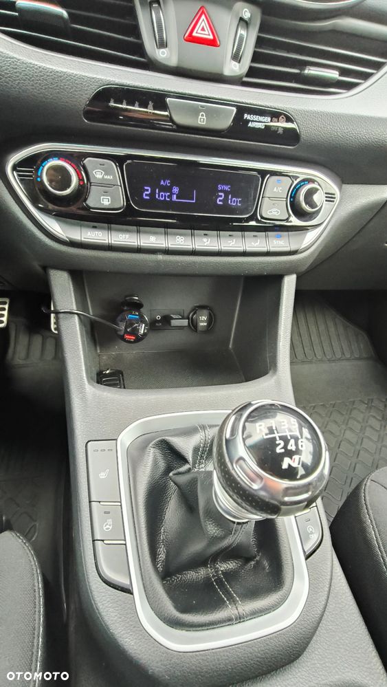 Hyundai i30 1.4 T-GDI N-Line - 16