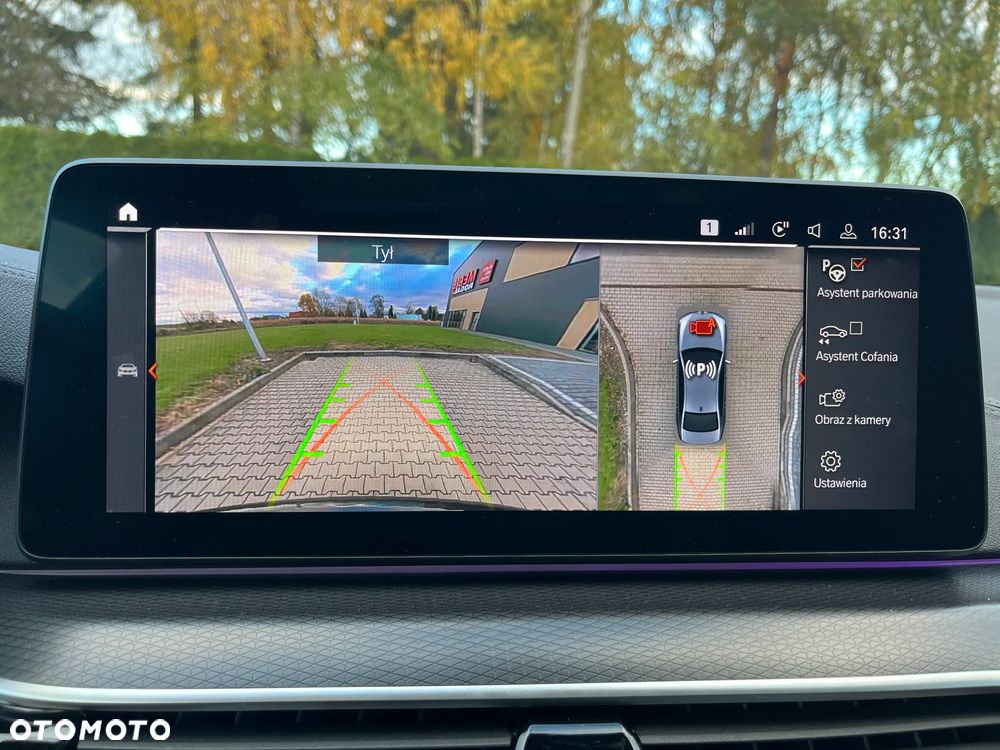 BMW Seria 5 ver-540d-xdrive-mhev-m-sport-sport - 28