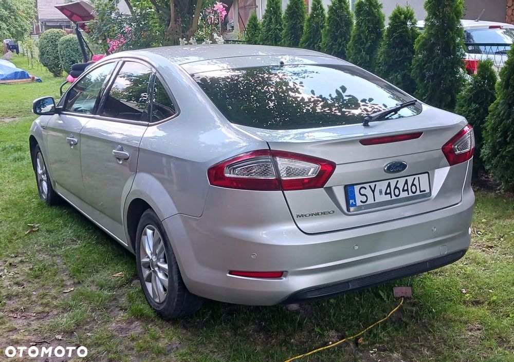 Ford Mondeo 1.6 TDCi Ambiente - 3