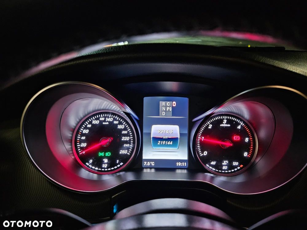 Mercedes-Benz Klasa V 250 (BlueTEC) d Avantgarde 7G-Tronic (ekstra d³) - 20