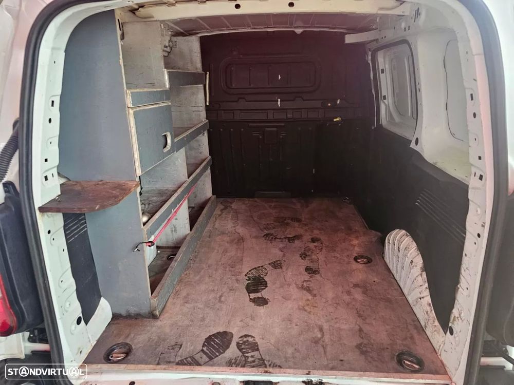 Peugeot partner 3 lug - 9