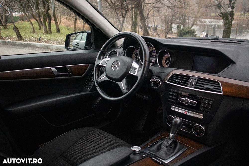 Mercedes-Benz C 200 7G-TRONIC Exclusive - 12