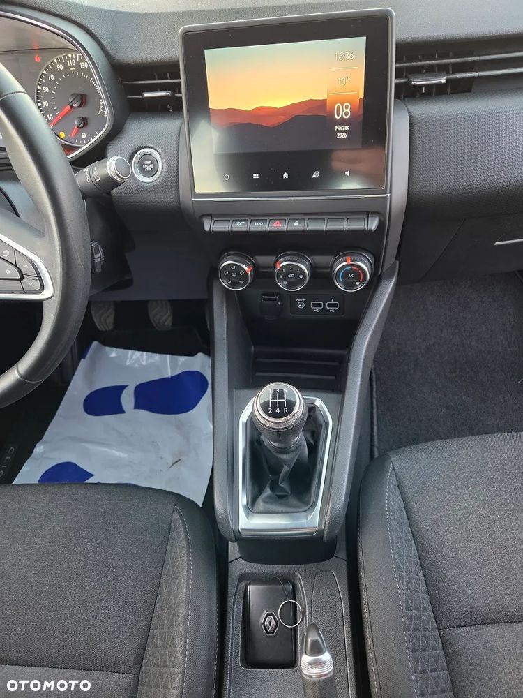 Renault Clio TCe 100 INTENS - 16