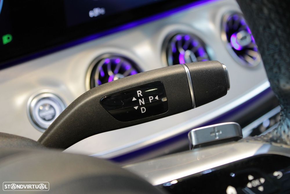 Mercedes-Benz E 220 - 30