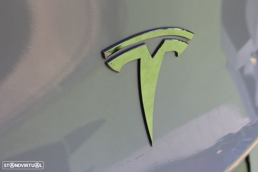 Tesla Model Y Long Range Tração Integral - 44