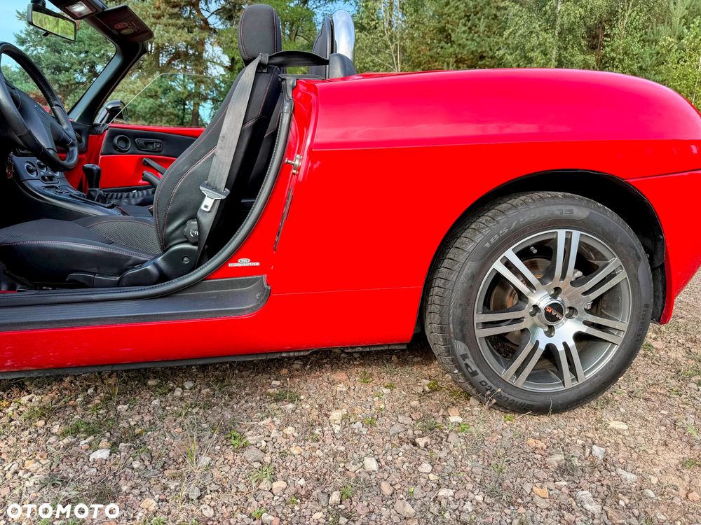 Fiat Barchetta 1.8 16V - 9