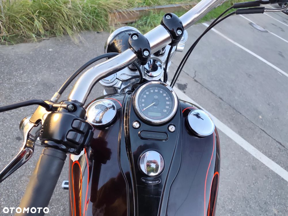 Harley-Davidson Dyna Wide Glide - 35