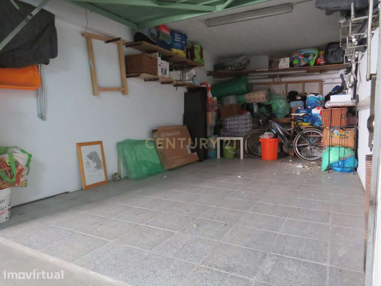 Garagem fechada bem localizada  com bons acessos - Vila Franca de Xira - Grande imagem: 5/12