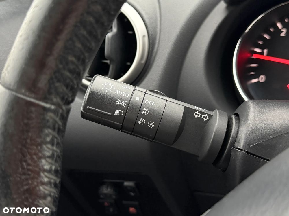 Nissan Qashqai+2 - 34