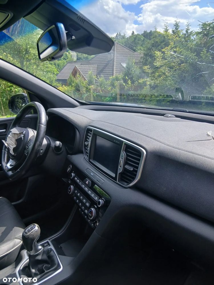 Kia Sportage 2,0 CRDI AWD GT Line - 5