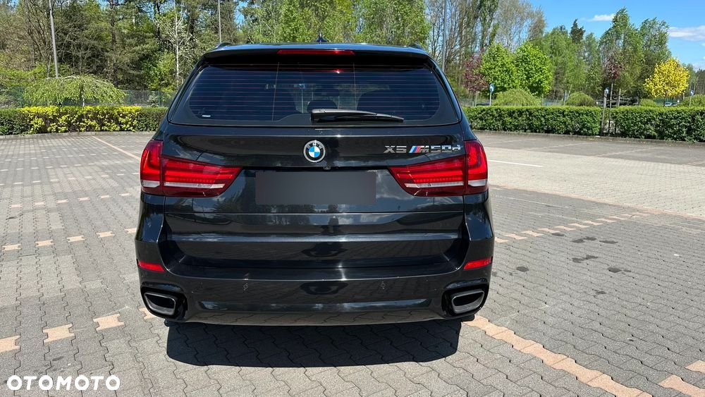 BMW X5 M M50d - 11