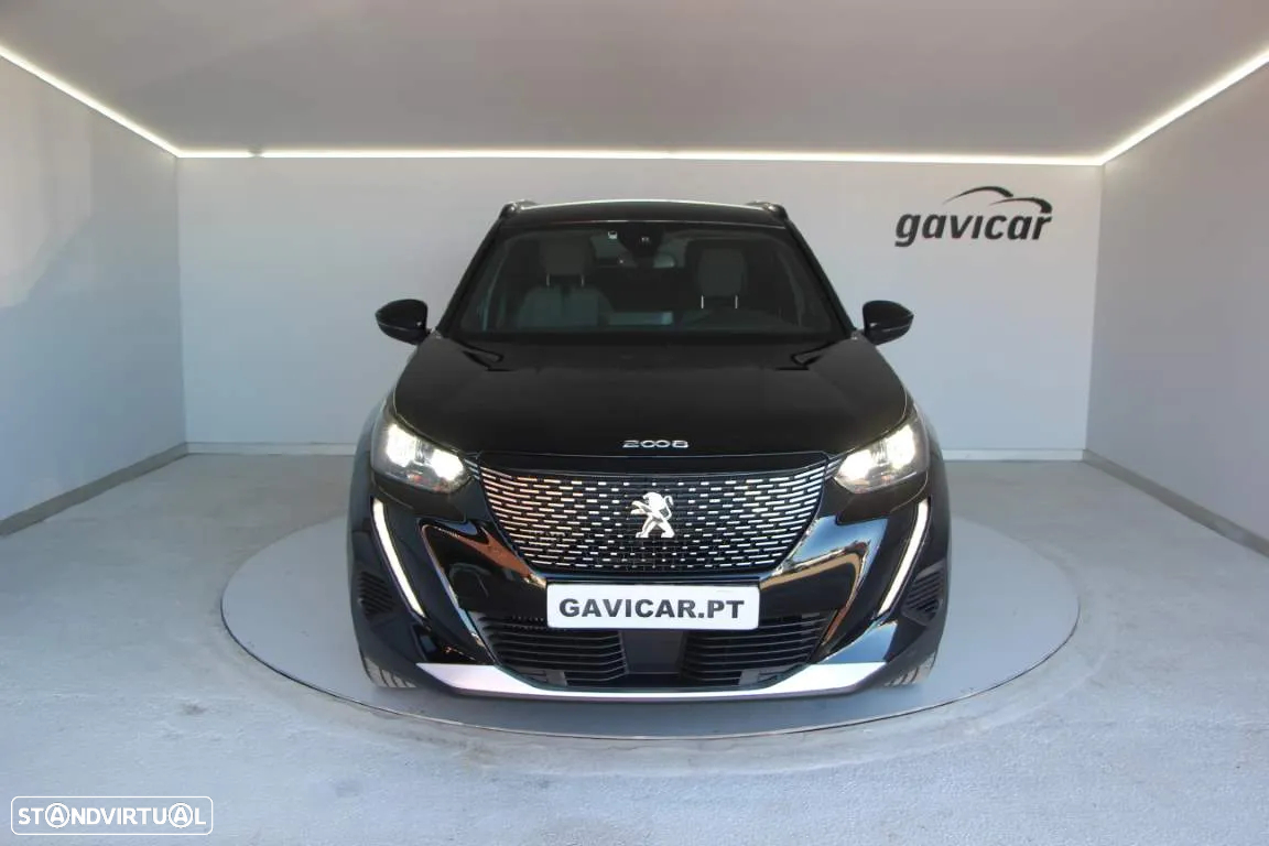 Peugeot 2008 1.2 PureTech Allure EAT8 - 9