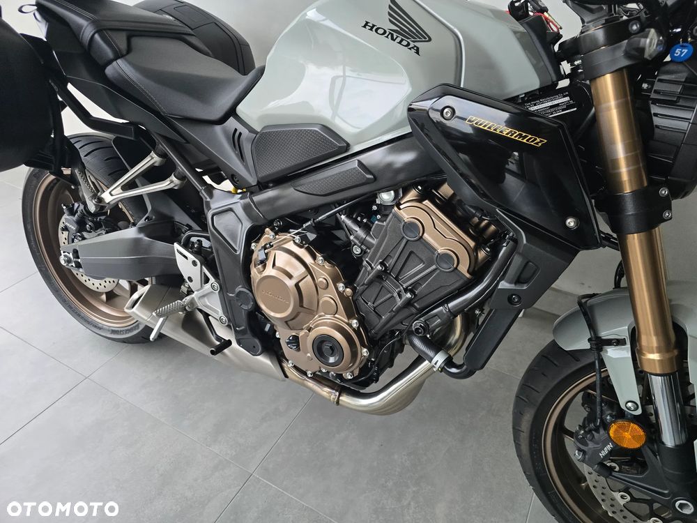 Honda CB - 36